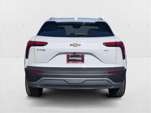 New 2025 Chevrolet Blazer EV LT w/ Super Cruise Package image 6