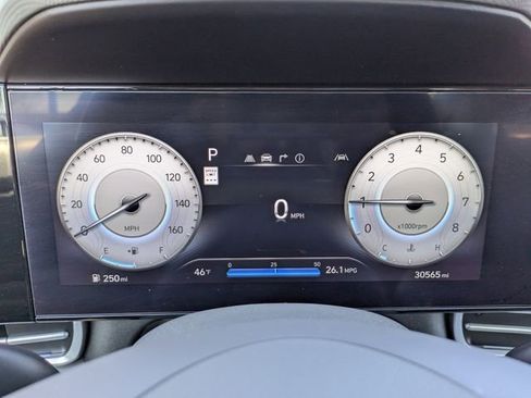 Used 2025 Hyundai Elantra SEL image 29