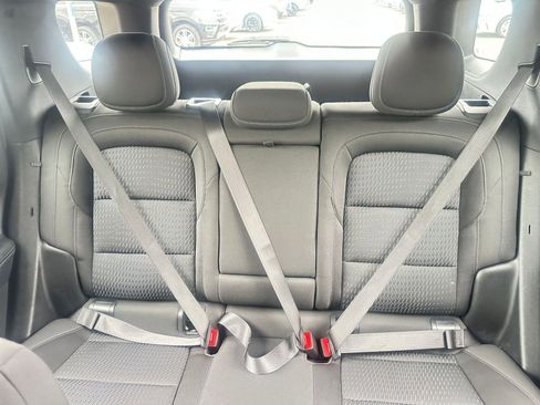 Used 2025 Chevrolet Equinox LT image 38