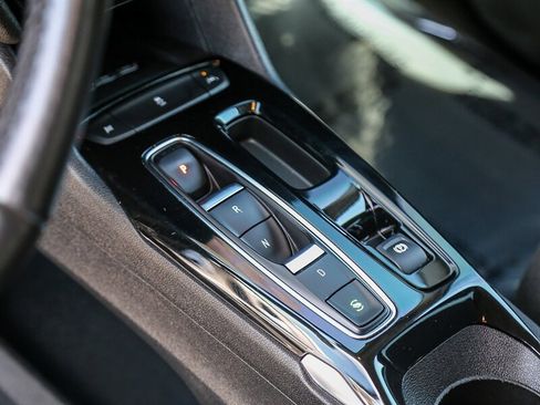 Used 2023 Chevrolet Bolt EUV LT w/ Comfort Package image 26