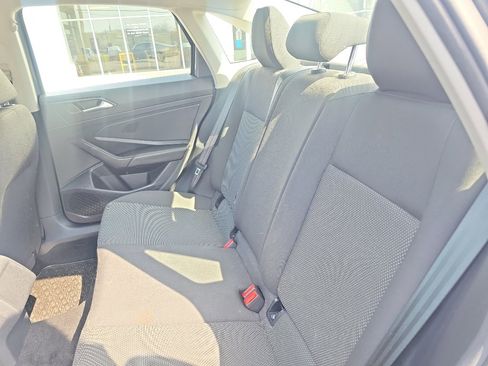 Used 2019 Volkswagen Jetta S w/ Driver Assistance Package image 10