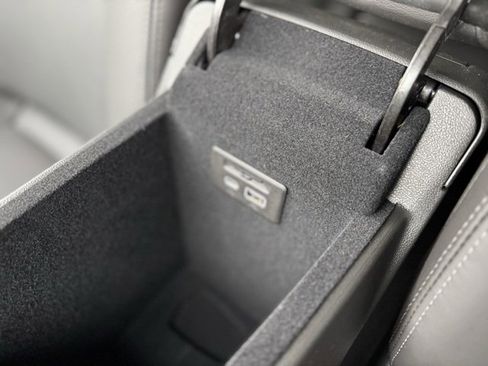 New 2025 Cadillac XT5 Premium Luxury image 26