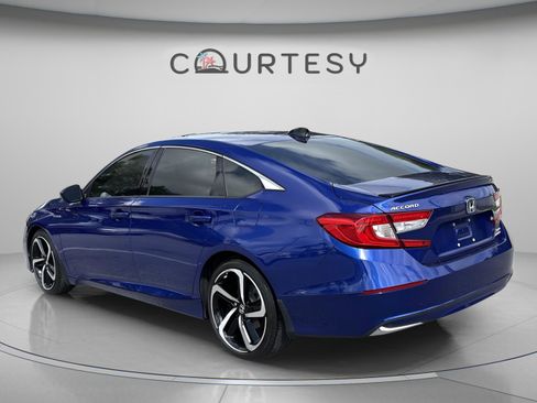 Used 2022 Honda Accord Sport image 5