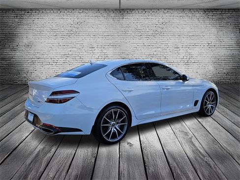 Used 2023 Genesis G70 3.3T image 5