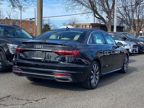 Used 2023 Audi A4 2.0T Premium w/ Convenience Package image 3