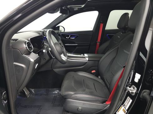 Used 2024 Mercedes-Benz GLC 43 AMG 4MATIC image 7