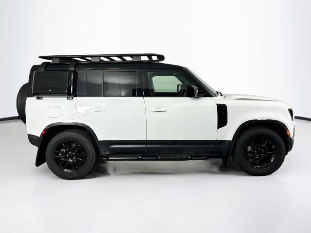 New 2026 Land Rover Defender 110 S AWD/4WD image 4