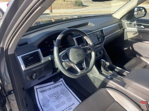 Used 2022 Volkswagen Atlas SE image 10