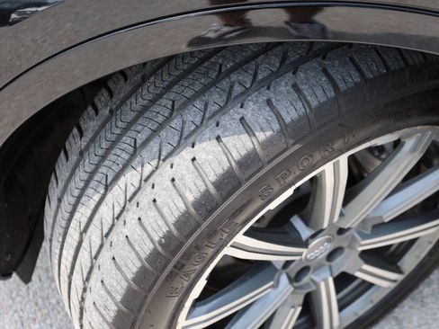 Used 2018 Audi Q7 3.0T Premium Plus w/ Premium Plus Package image 27