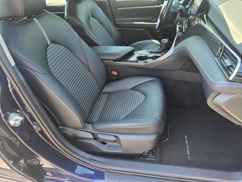 Used 2022 Toyota Camry SE FWD image 22
