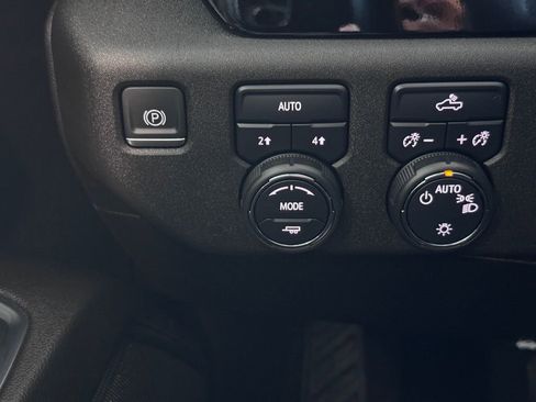 Certified 2023 Chevrolet Silverado 1500 LT image 21