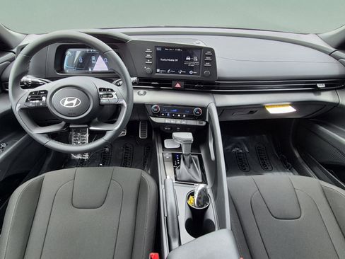 New 2026 Hyundai Elantra Sport FWD image 10