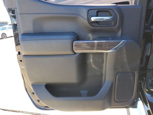 Used 2022 Chevrolet Silverado 1500 LTZ w/ Safety Package II image 13