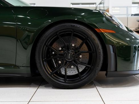 Used 2026 Porsche 911 GT3 RWD image 17