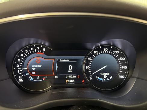 Used 2019 Lincoln MKC Select w/ Select Plus Package image 17