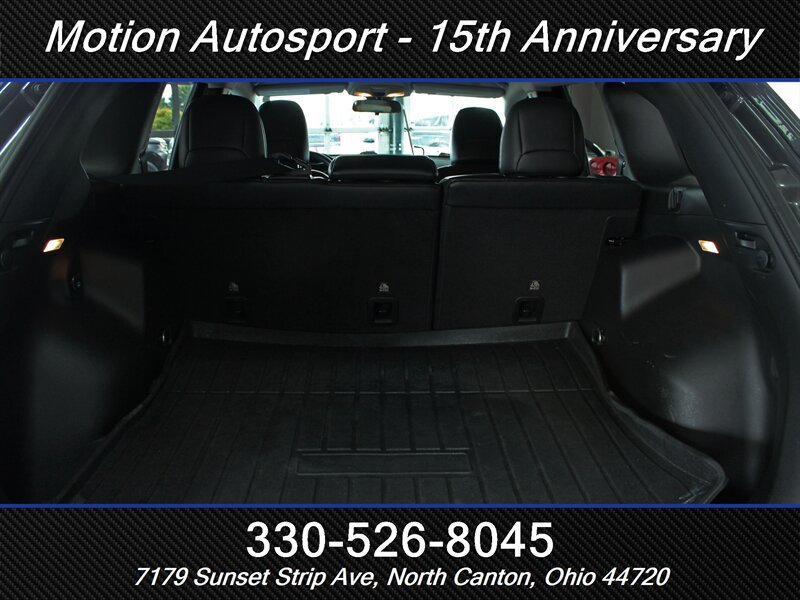 Used 2019 Jeep Cherokee Latitude Plus AWD/4WD image 7