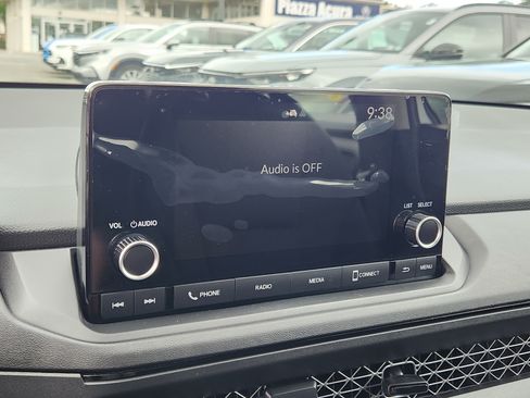 Certified 2023 Honda Accord LX image 21
