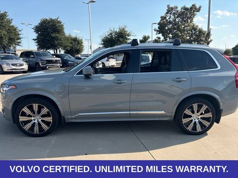 Certified 2025 Volvo XC90 T8 Ultra w/ Lounge Package AWD/4WD image 8