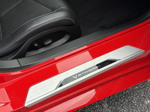 Used 2020 Chevrolet Corvette Stingray Coupe w/ 1LT RWD image 34