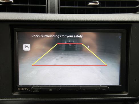 Used 2015 Toyota Prius C Three FWD image 24