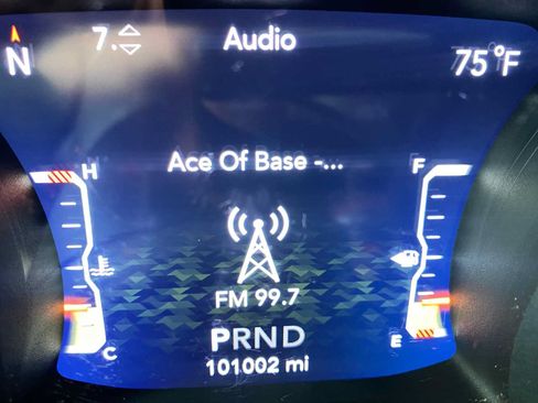 Used 2018 Jeep Wrangler Unlimited Rubicon AWD/4WD image 8