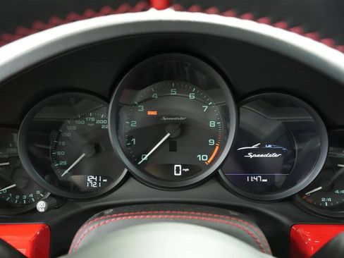 Used 2019 Porsche 911 Speedster image 14