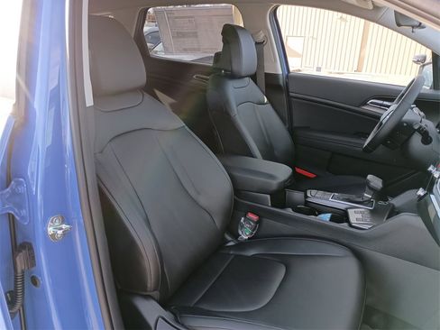 New 2026 Kia Sportage EX image 30