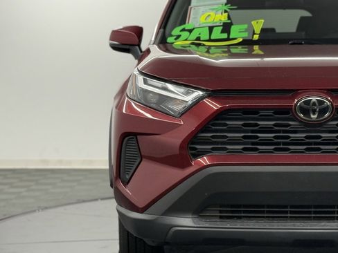 Used 2023 Toyota RAV4 XLE image 4