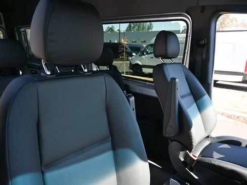 Used 2026 Mercedes-Benz Sprinter 2500 image 20