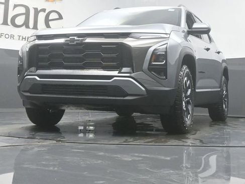 New 2026 Chevrolet Equinox ACTIV w/ Convenience Package III FWD image 34