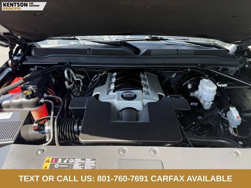 Used 2018 Cadillac Escalade Platinum AWD/4WD image 41