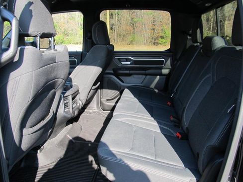 Used 2024 RAM 1500 Lone Star image 30