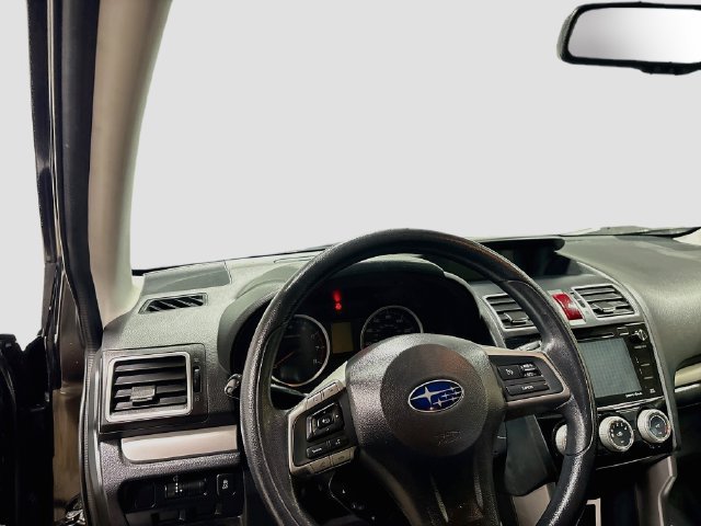 Used 2016 Subaru Forester 2.5i Premium w/ Popular Package #1 AWD/4WD image 11