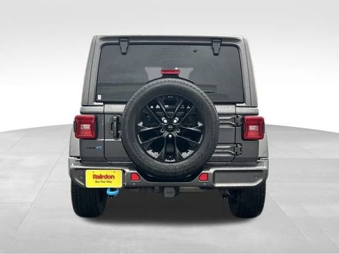 Used 2021 Jeep Wrangler Unlimited Sahara image 9