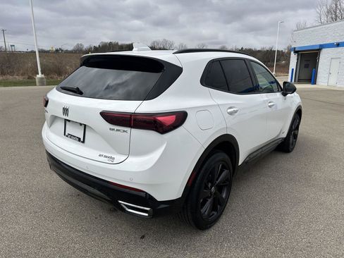 Used 2025 Buick Envision Sport Touring image 9