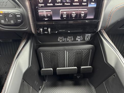 New 2026 RAM 2500 Power Wagon AWD/4WD image 20
