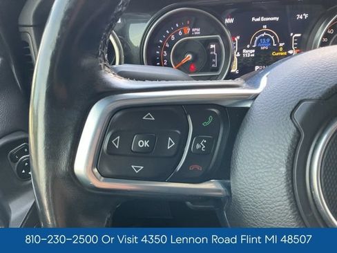Used 2020 Jeep Wrangler Unlimited Sahara AWD/4WD image 18