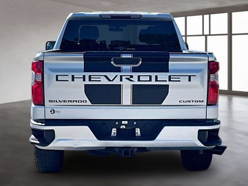 Used 2021 Chevrolet Silverado 1500 Custom w/ Rally Edition AWD/4WD image 5