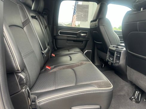 Used 2024 RAM 2500 Laramie w/ Night Edition AWD/4WD image 18