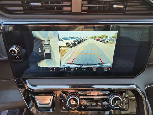 Used 2024 GMC Sierra 1500 AT4X w/ AT4X AEV Edition AWD/4WD image 31