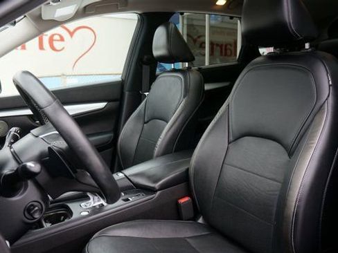 Used 2020 INFINITI QX50 Sensory w/ Proactive Package image 10
