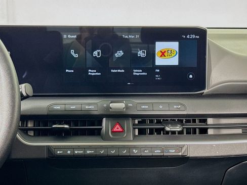 Used 2025 Kia K4 LXS image 14