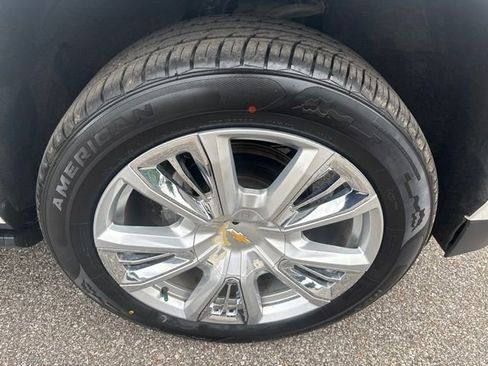 Used 2022 Chevrolet Tahoe High Country AWD/4WD image 14