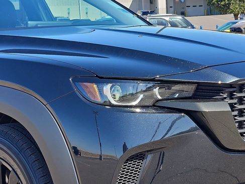 Used 2025 MAZDA CX-50 AWD 2.5 S w/ Preferred Package image 8