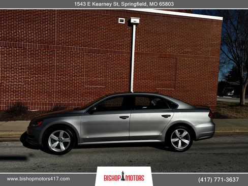 Used 2013 Volkswagen Passat 2.5 SE image 2