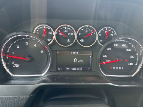 Used 2022 Chevrolet Silverado 3500 LT w/ Remote Start Package image 15