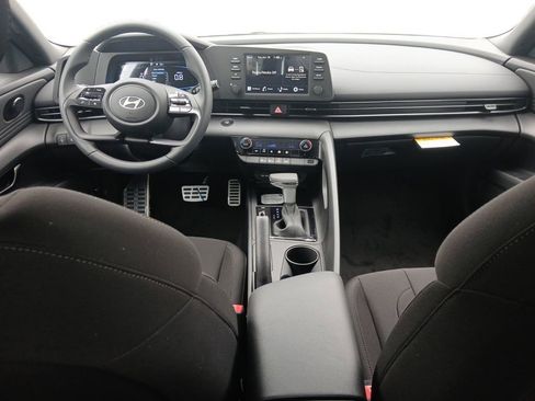 New 2026 Hyundai Elantra Sport FWD image 10