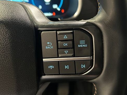 Used 2023 Ford F150 Platinum AWD/4WD image 16