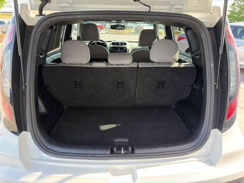 Used 2017 Kia Soul w/ Convenience Package FWD image 16