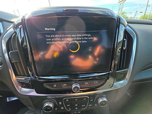 Used 2023 Chevrolet Traverse LT w/ LPO, Floor Liner Package AWD/4WD image 15